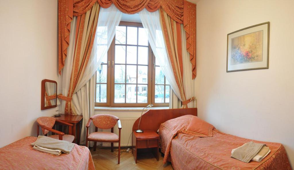 Willa Raj Nałęczów Buitenkant foto